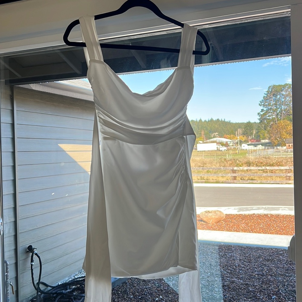 Lucky in the Sky dress, BRAND NEW, only tried on size small.